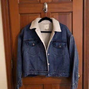 Cropped Women’s Jean Jacket